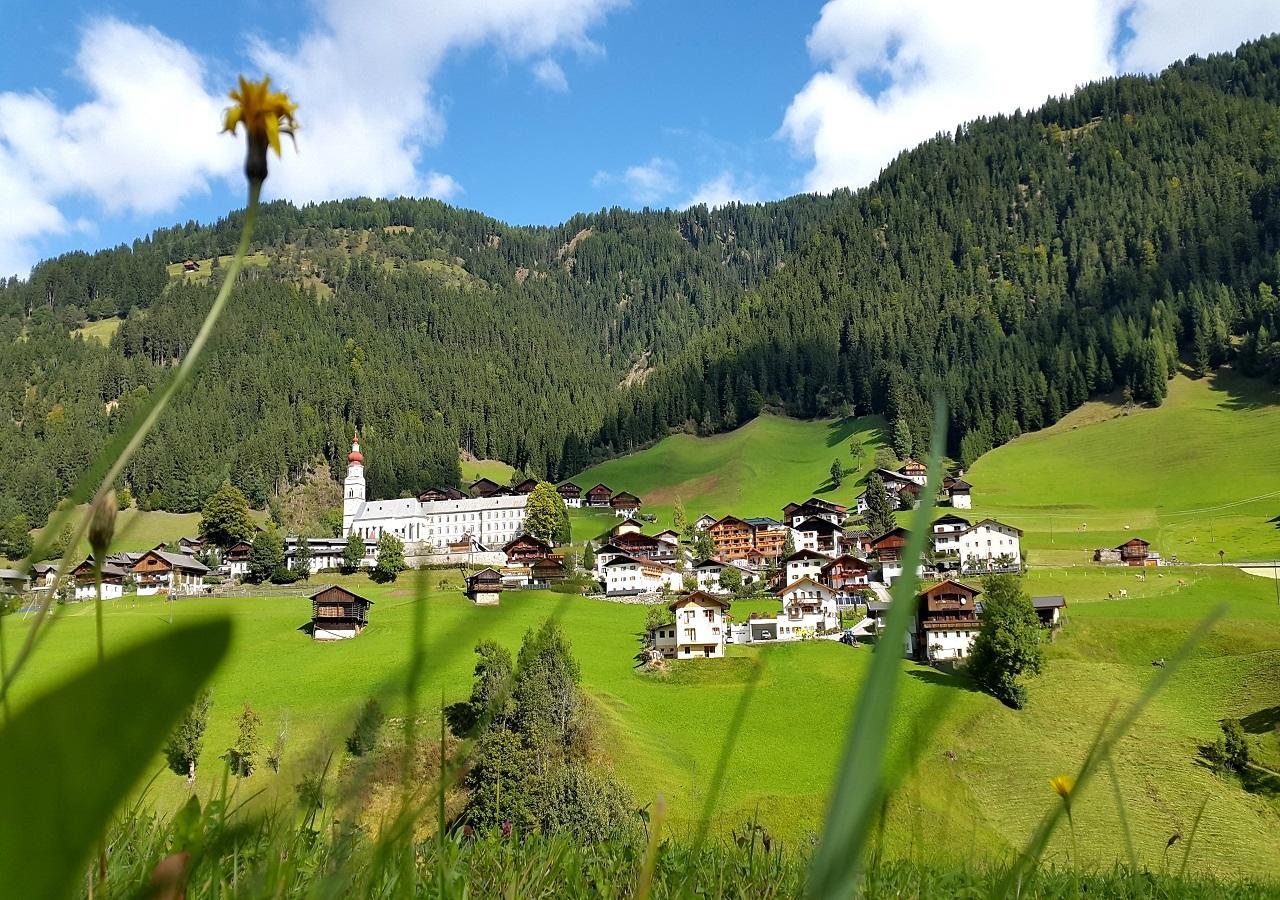 Отель Der Paternwirt Мария-Луггау Экстерьер фото