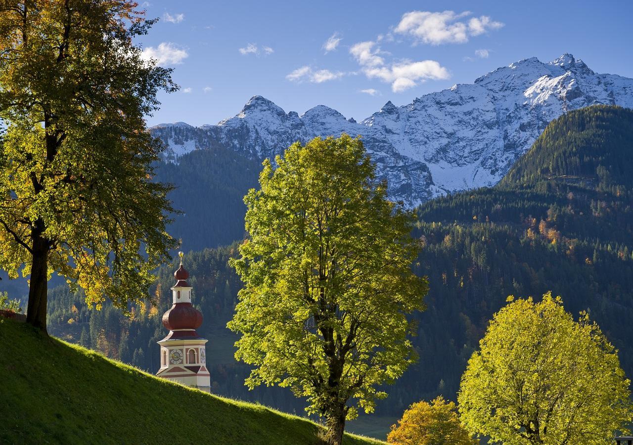 Отель Der Paternwirt Мария-Луггау Экстерьер фото